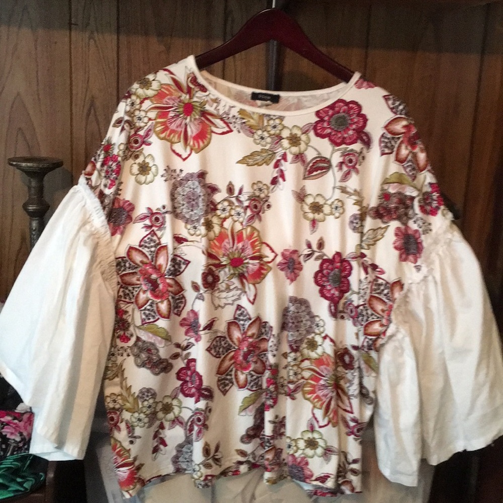 Dice Boutique blouse